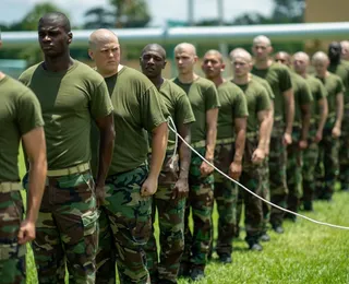 A série da Netflix sobre gay nas forças armadas que indignou o Pentágono