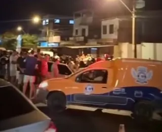 Acidente entre moto e carro deixa duas pessoas mortas na Bahia