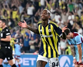 Anderson Talisca define 2026 para voltar ao Brasil e sonha com o Bahia