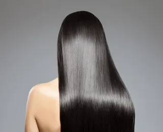 Anvisa proíbe venda de escova progressiva e pastilha de limpeza