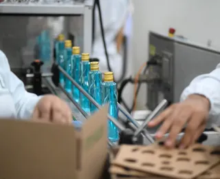 Anvisa recolhe cosméticos irregulares e detergente sem registro