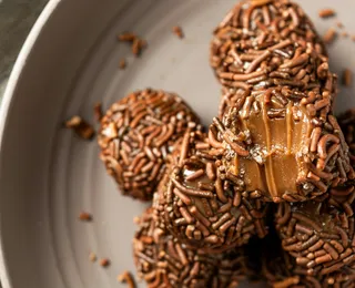Aprenda a preparar brigadeiro gourmet de café em sua casa