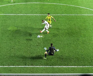 "Aprendi com Romário”, diz Neymar sobre calma em gol contra o Mirassol