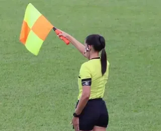 Árbitra é agredida com soco no rosto durante jogo e comove com relato