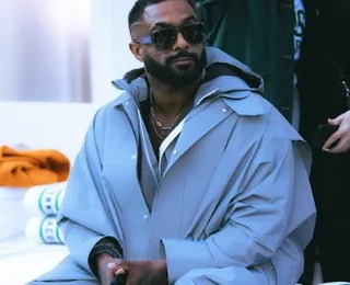 Baco Exu do Blues marca presença em desfile em Paris