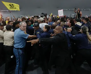 COP30: tentativa de invasão em protesto deixa segurança ferido - Imagem