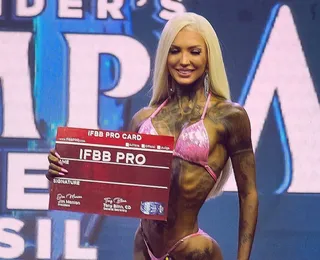 Conheça a influenciadora +18 que ganhou pro card no Mr. Olympia Brasil