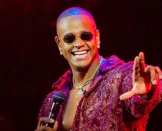 De graça! Léo Santana confirma show em praça de Salvador