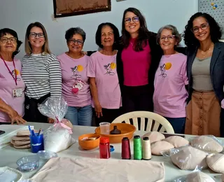 Depois do câncer, voluntária ajuda outras mulheres com a autoestima