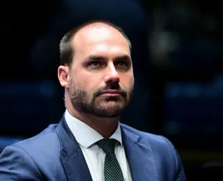 Eduardo Bolsonaro ironiza encontro Lula-Trump e fala em “derrota”