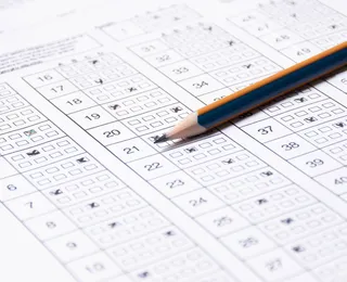 Enem 2025: entenda como é calculada a nota das provas objetivas