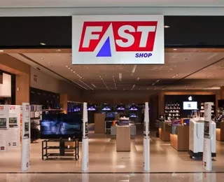 Fast Shop faz queima de estoque antes de fechar lojas em Salvador