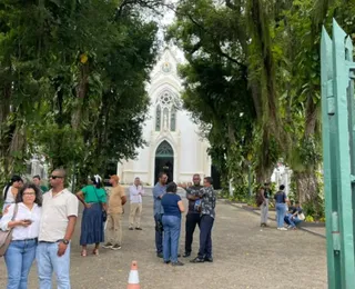 Fé e emoção marcam velório de padre morto na tragédia da Mata Escura