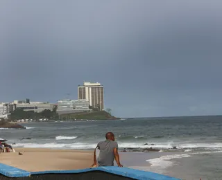 Frente fria: semana será de chuvas e ventos fortes em Salvador
