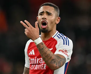 Gabriel Jesus retoma treinos com Arsenal após 10 meses de lesão grave