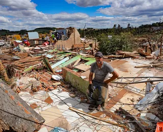 Governo avalia novas medidas emergenciais para vítimas de tornado