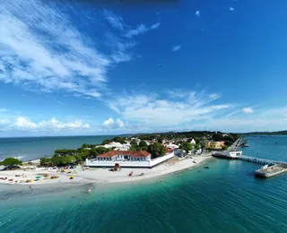 Ilha perto de Salvador, paraíso na Bahia prepara 15 dias de festa