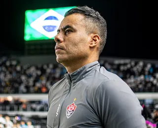 Jair Ventura alcança marca importante no comando do Vitória; confira