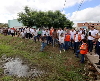 Jerônimo visita cidade na Bahia mais prejudicada pelas chuvas