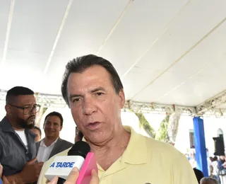 Luiz Marinho formaliza pacto e recebe título de Cidadão de Salvador