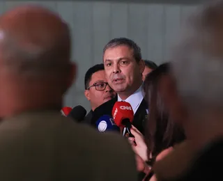 Lula já escolheu Messias para o STF, diz líder do PT na Câmara