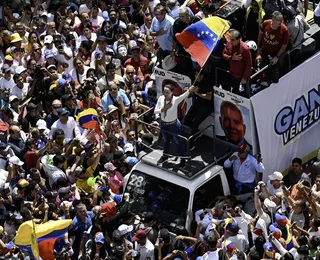Maduro organiza novos exercícios militares após Nobel de opositora