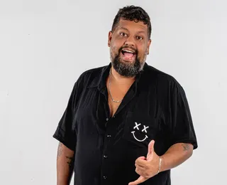 Matheus Buente celebra 10 anos de carreira com show provocador