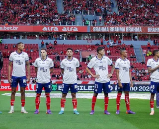 Meia do Bahia recebe terceiro amarelo e vira desfalque no Brasileirão