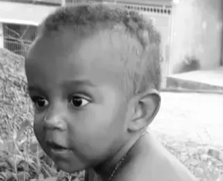 Menino de dois anos morre afogado em piscina da casa dos avós