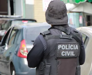 Mulher é presa com tornozeleira desligada e 30 passagens por furto