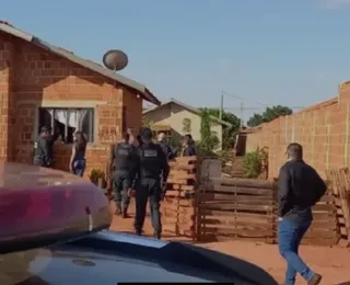 Mulher espanca e mata namorada ao tentar 'tirar espíritos' do corpo