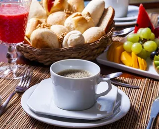 O que comer no café da manhã para evitar infarto e AVC