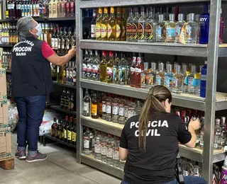 Operação apreende mais de 600 bebidas impróprias para consumo