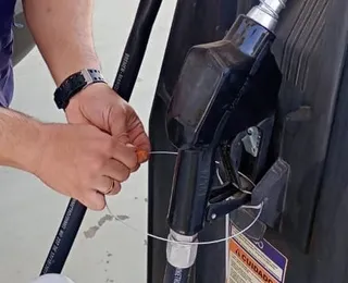 Operação flagra três postos com bombas fraudadas na Bahia