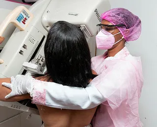 Outubro Rosa amplia atividades na Bahia