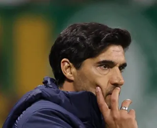 Palmeiras protocola queixa à CBF sobre gramado da Fonte Nova