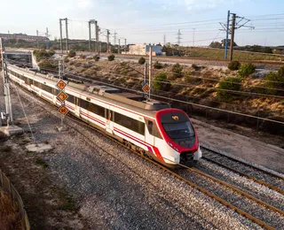 Passeio de trem mostra uma das vistas mais incríveis do Brasil