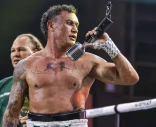Popó passará por cirurgia após confusão em luta contra Wanderlei Silva