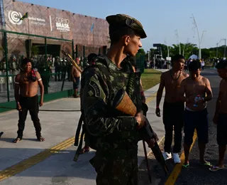 Protesto de indígenas bloqueia entrada da COP30 em Belém
