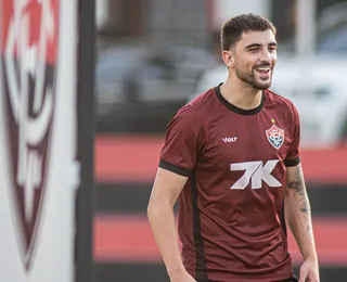 Recuperado de lesão, Rúben Ismael participa de coletivo em treino