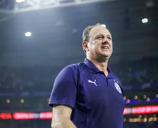 Rogério Ceni vai quebrar marca histórica pelo Bahia contra o Fortaleza