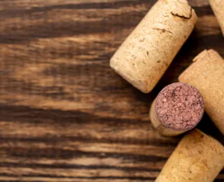 Rolha na geladeira: entenda por que fazer isso é recomendado