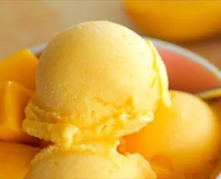 Só 2 ingredientes: aprenda fazer delicioso sorvete de banana e manga