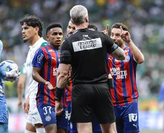 Súmula de Daronco aponta más condições do gramado da Arena Fonte Nova