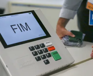 Vereadores do PL e PT são cassados por compra de votos