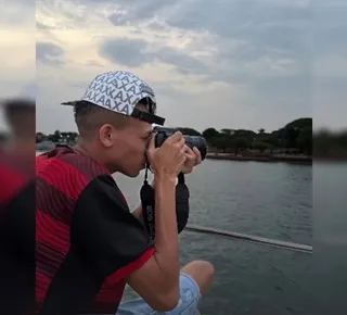 Funcionário de cantor baiano morre afogado durante gravação de clipe - Imagem