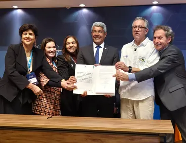 Bahia avança e passa a fabricar biológicos para tratamentos do SUS - Imagem