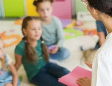 Governo Lula troca 'serviço' por 'assistência' no Estatuto da Criança; entenda - Imagem