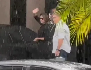 Michelle Bolsonaro visita Bolsonaro preso na superintendência da PF - Imagem