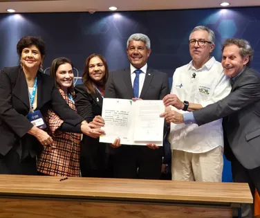 Bahia avança e passa a fabricar biológicos para tratamentos do SUS - Imagem